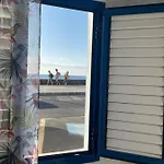 Casa Piscina דירה *