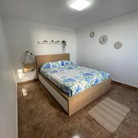 Casa Piscina דירה