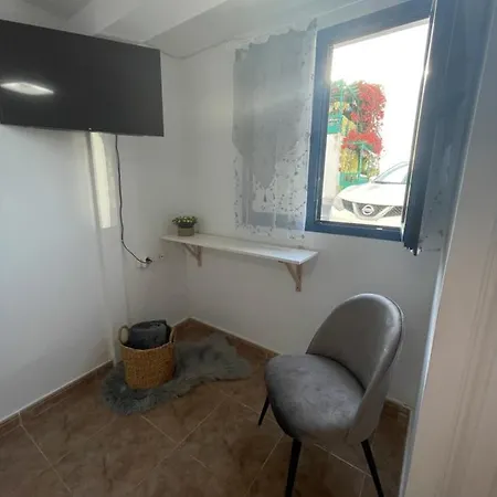 Casa Piscina דירה